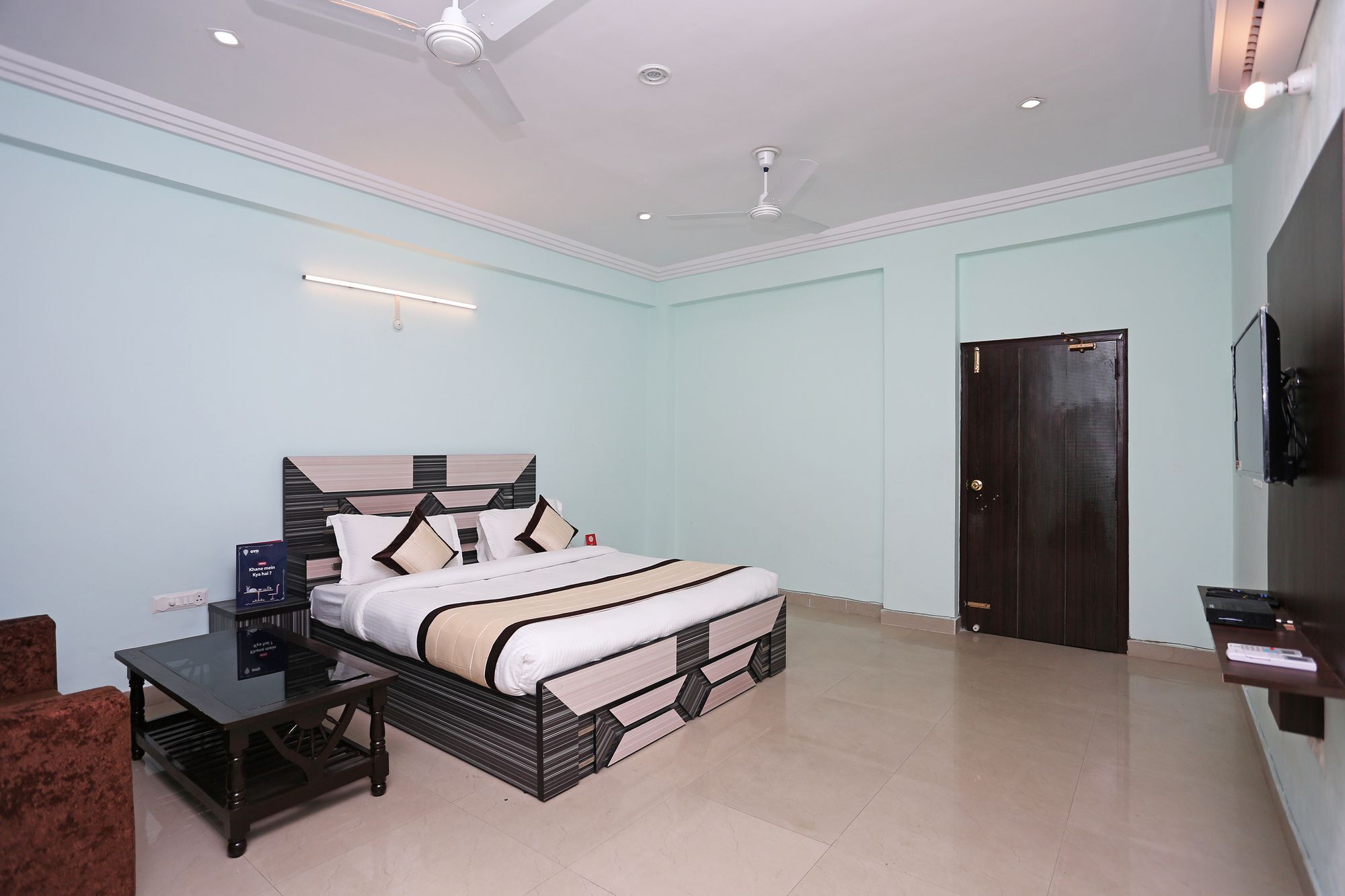 Hotel Oyo 10198 Aris 2*